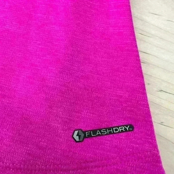 The North Face 1/4 Zip Pullover in Fusshia - Picture 7 of 9